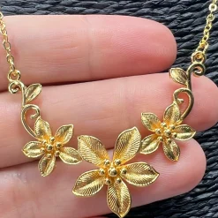 Hot Laura Vita Bijou collier Clémence