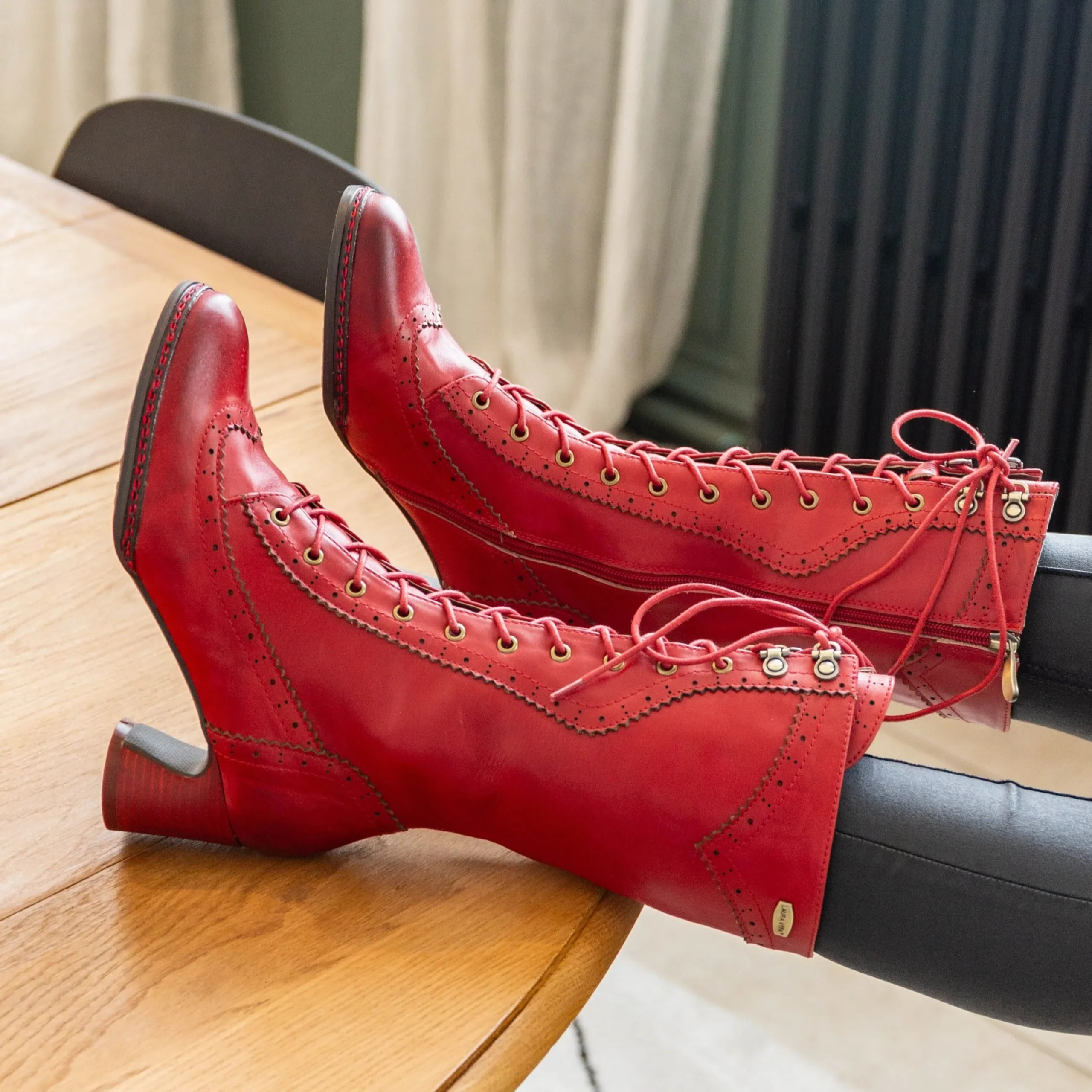 Shop Laura Vita Bottes - INCAO 06 A