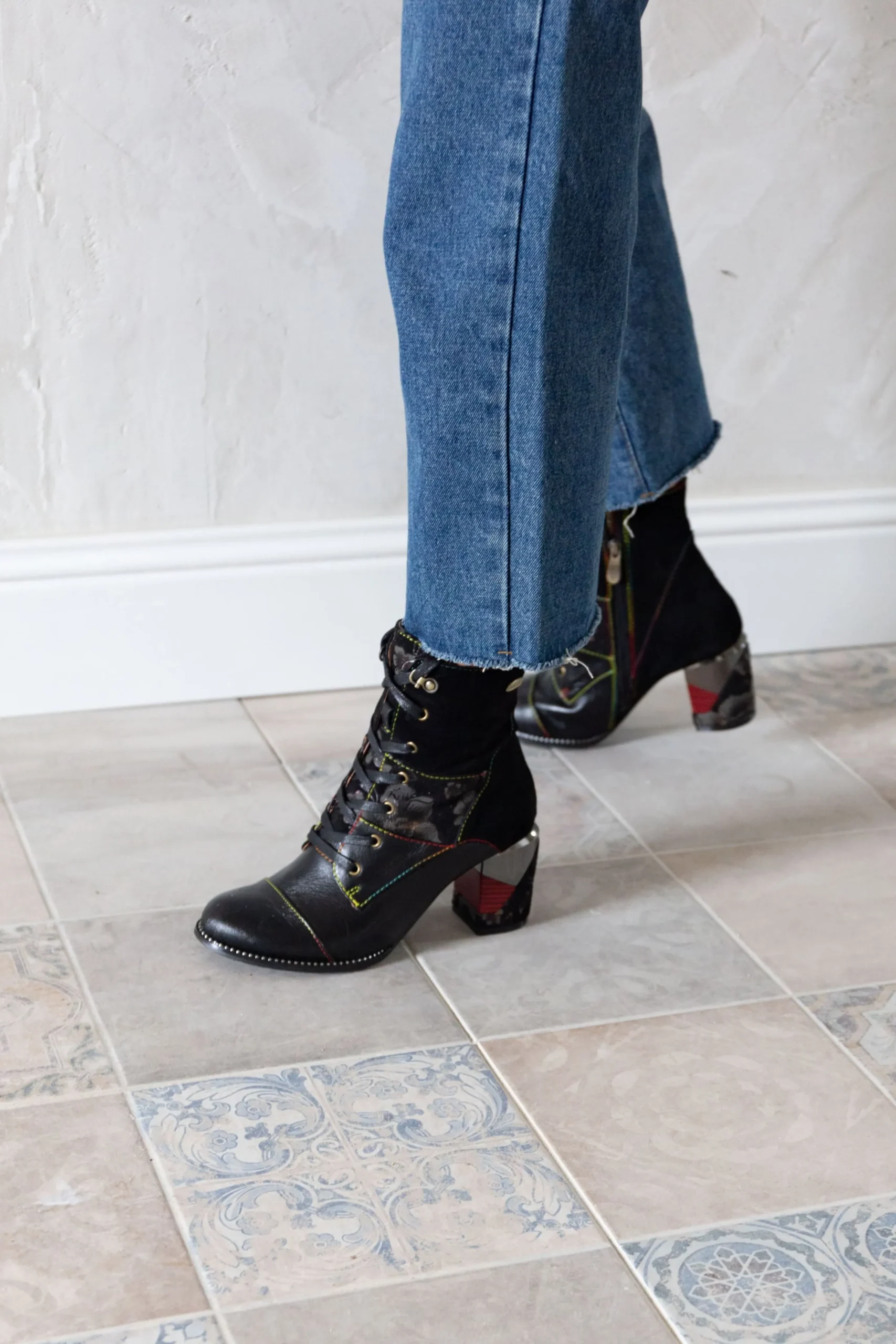 Clearance Laura Vita Bottines - MAEVAO 02