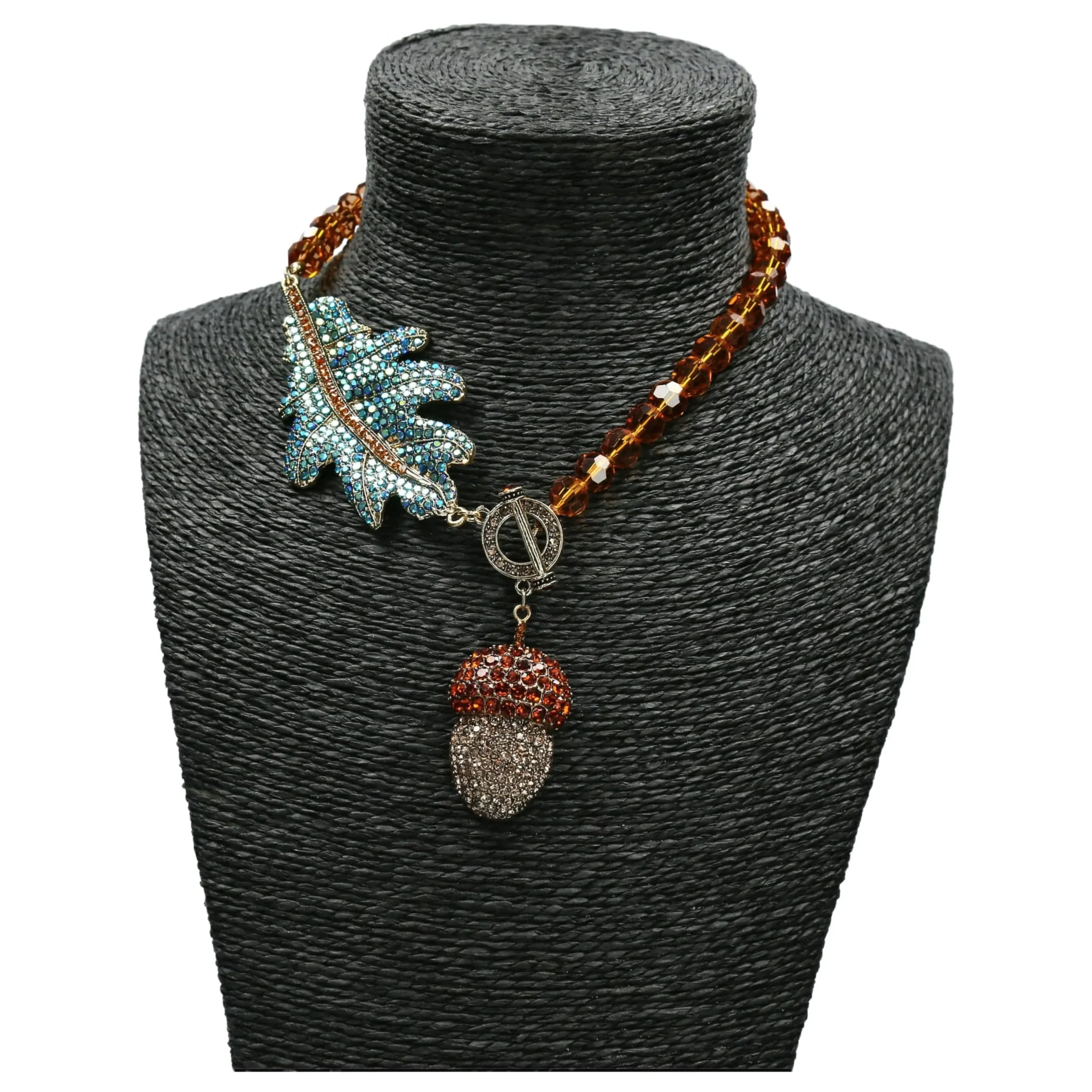 Store Laura Vita Collier Fall Exclusivité