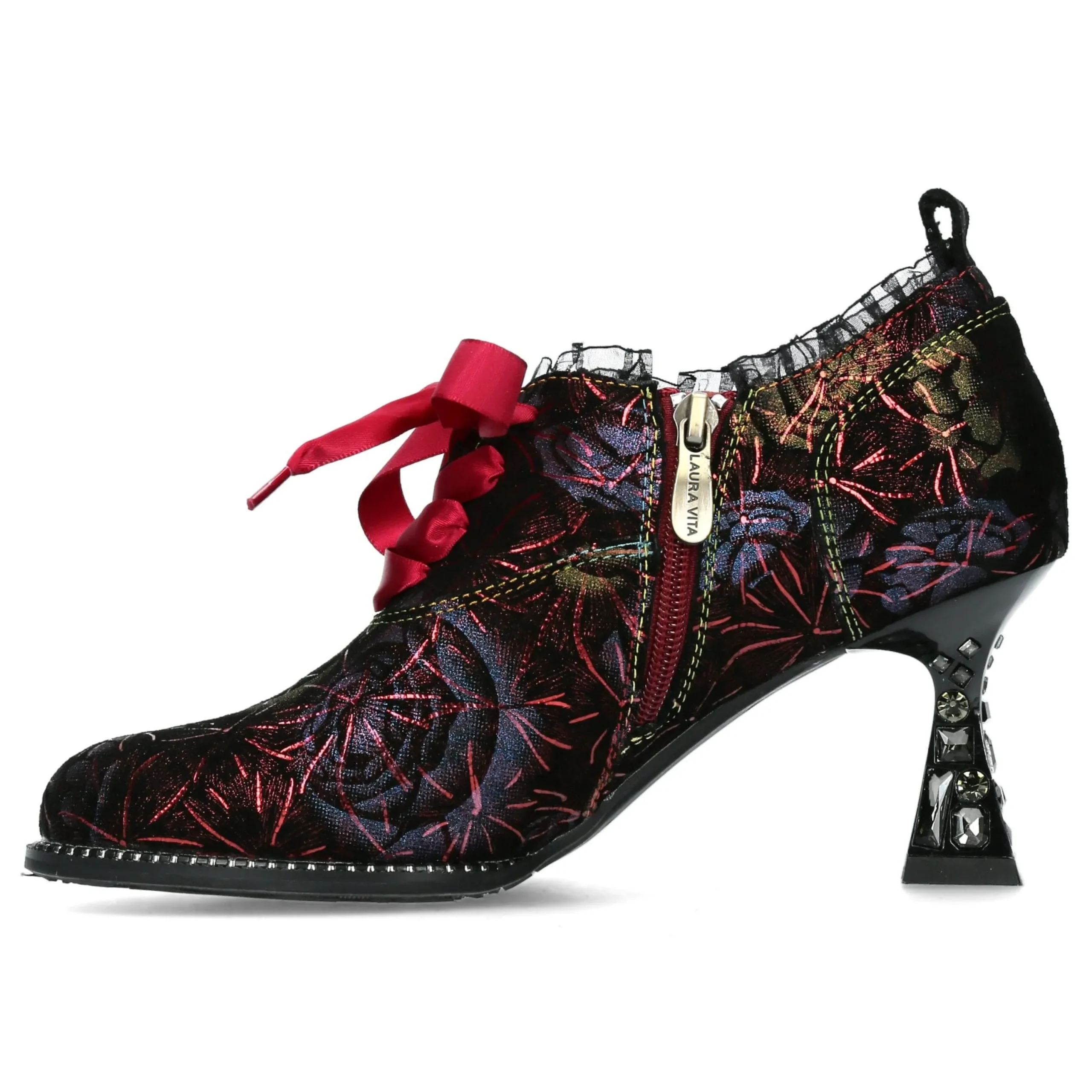 Hot Laura Vita Derbies - OLIVEO 05