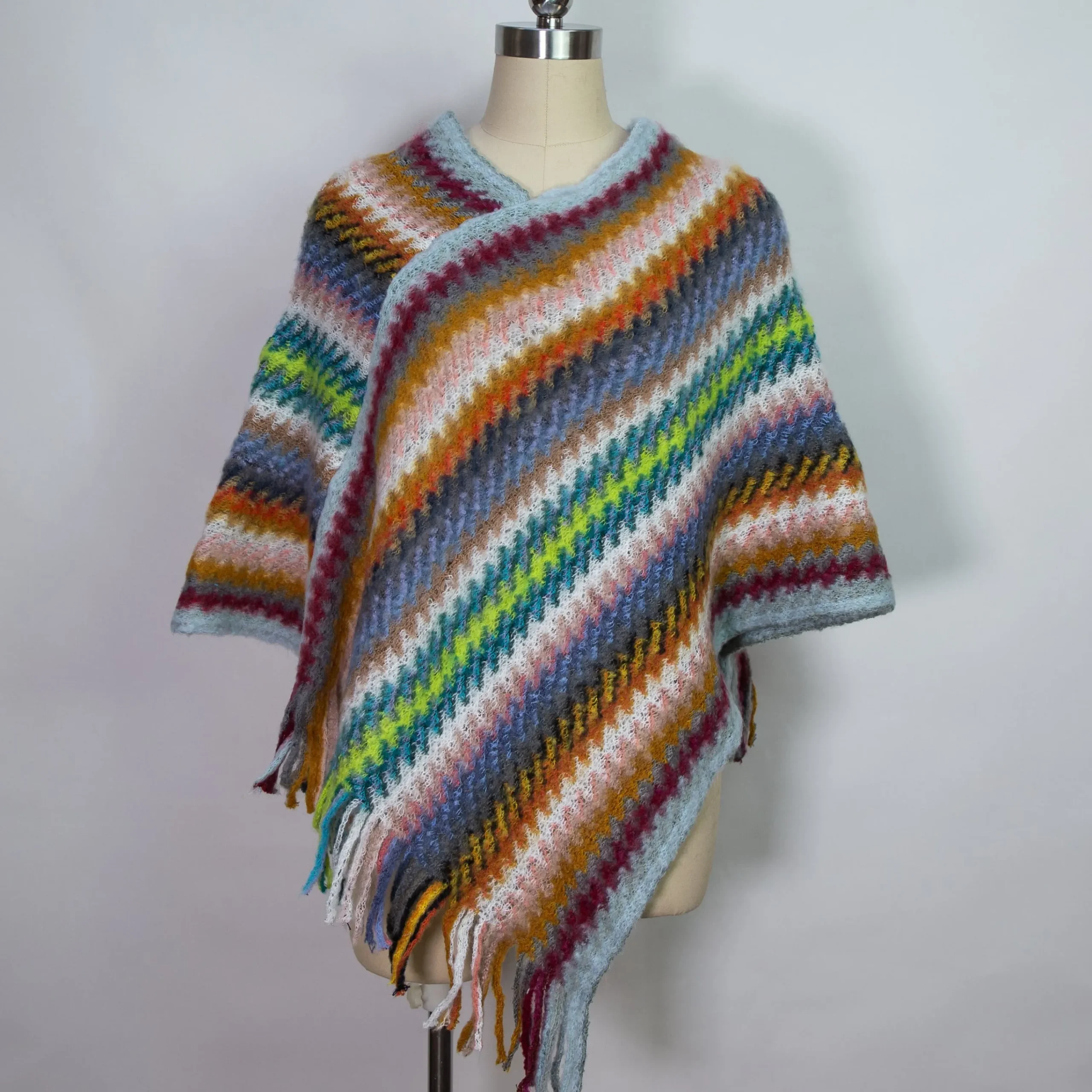 Store Laura Vita Poncho Jess